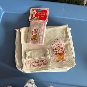 Strawberry Shortcake Messenger Bag & Wallet New Old Stock Tags Attached Storage
